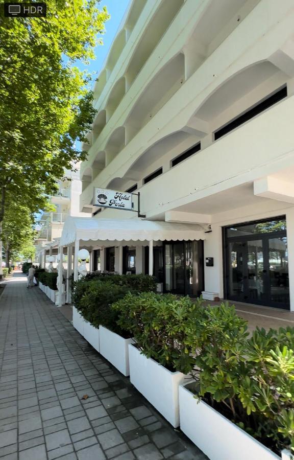 Hotel Perla Cesenatico Esterno foto